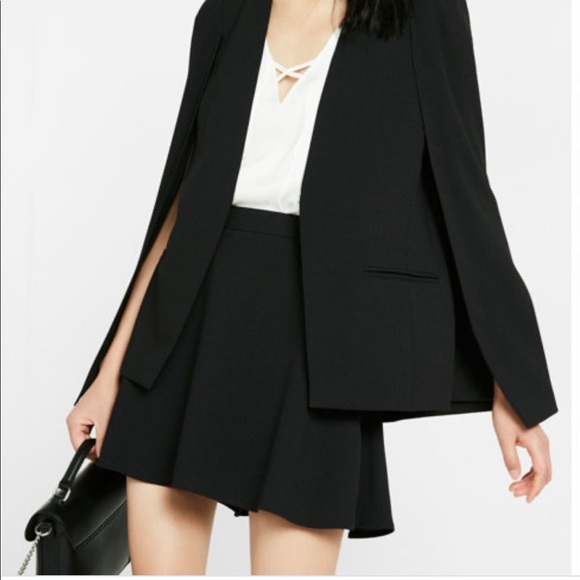 Express skater skirt - Picture 1 of 4